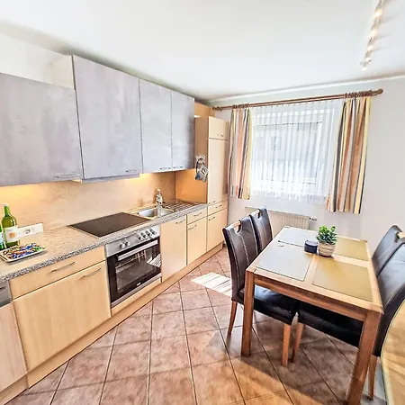 Appartement Christine By Interhome Prutz