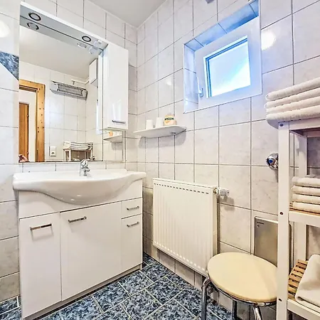 Appartement Christine By Interhome