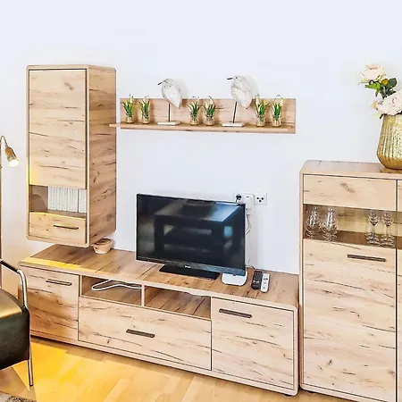 Christine By Interhome *