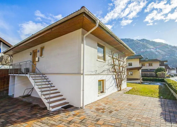 Christine By Interhome * 普鲁茨