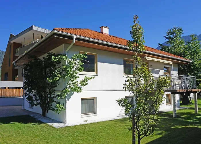 Christine By Interhome *